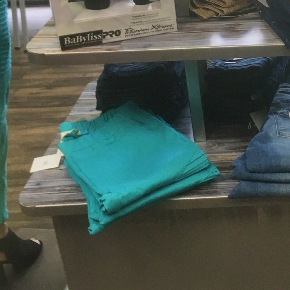 Curvy moto jeans